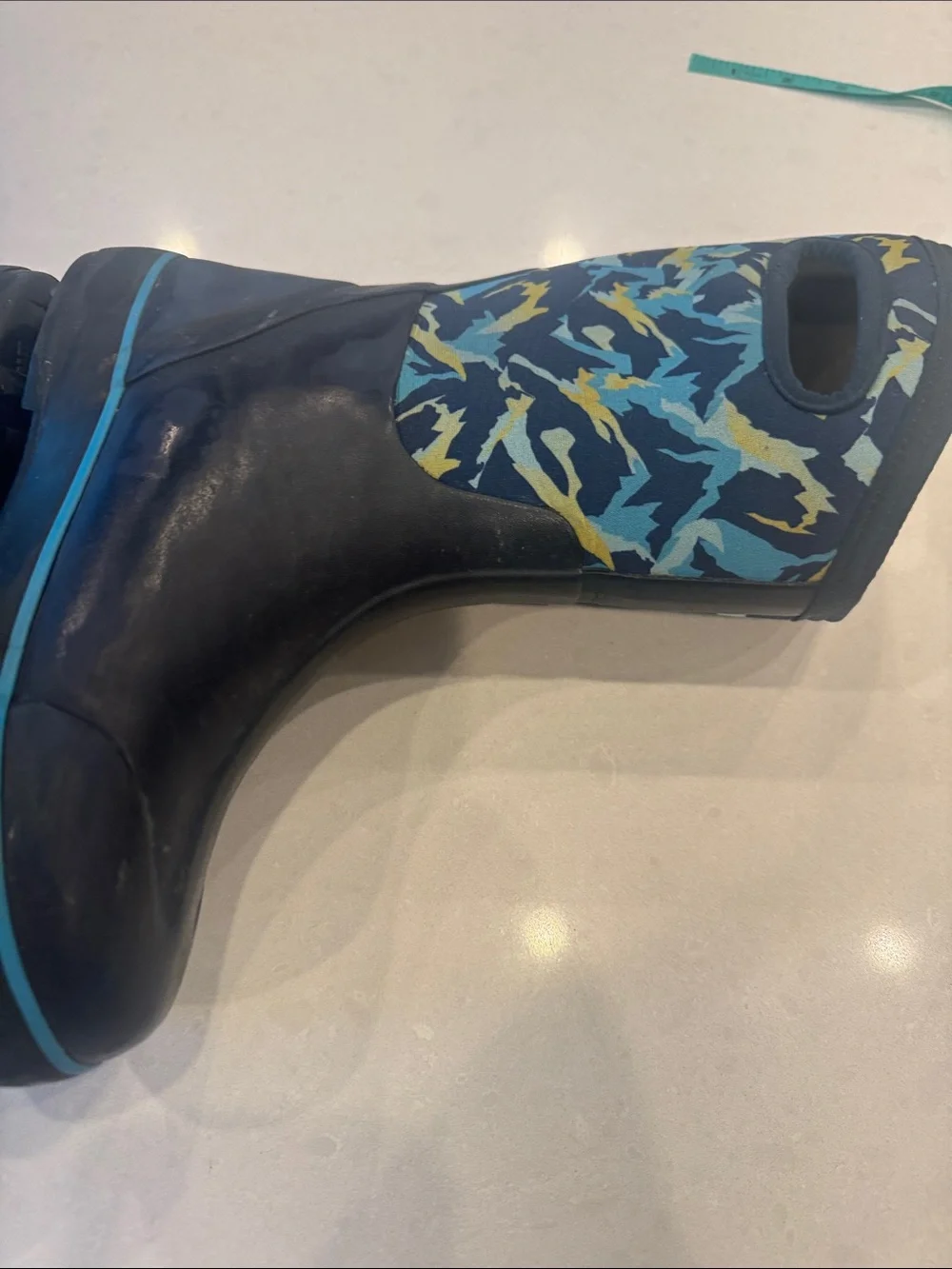Bogs Kids Black Rain Boots with Blue and Teal Camo Accents